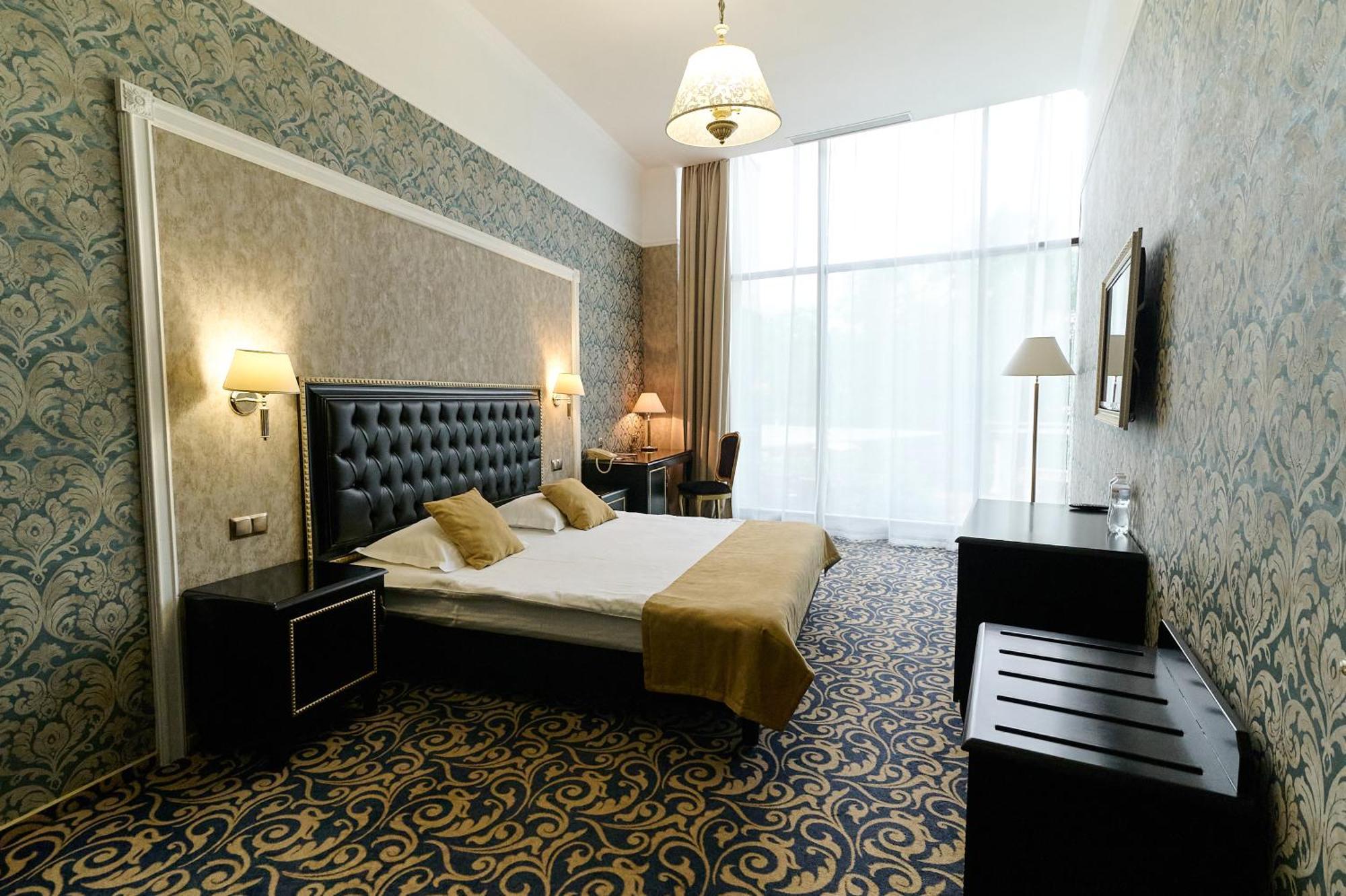 Hotel Misto Spa & Fitness Kharkiv Exterior photo