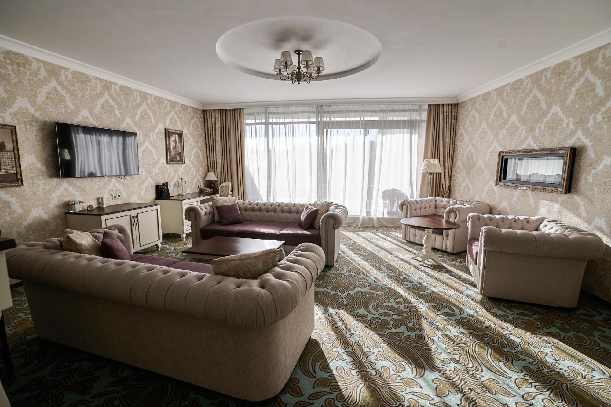 Hotel Misto Spa & Fitness Kharkiv Exterior photo